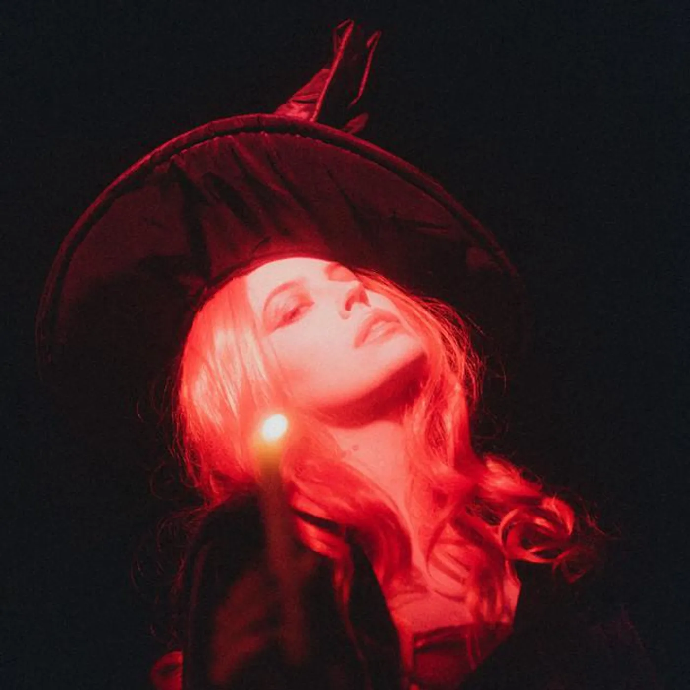 Bishop Briggs Brand Page