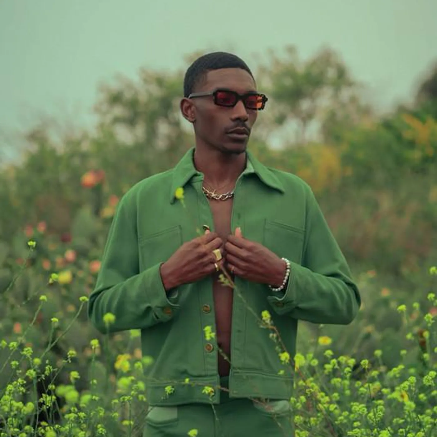 bLAck pARty Brand Page