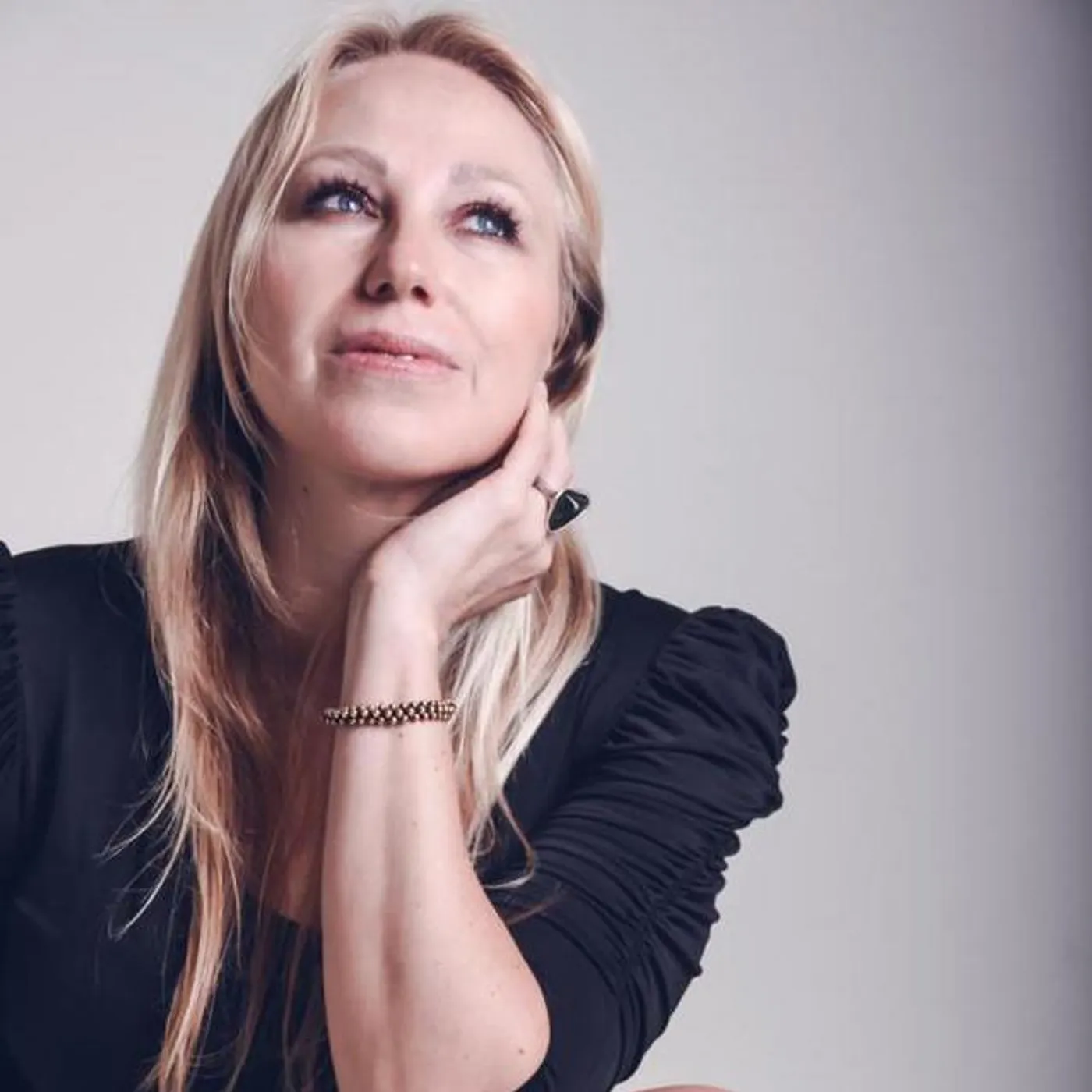 Blanka Avila Brand Page