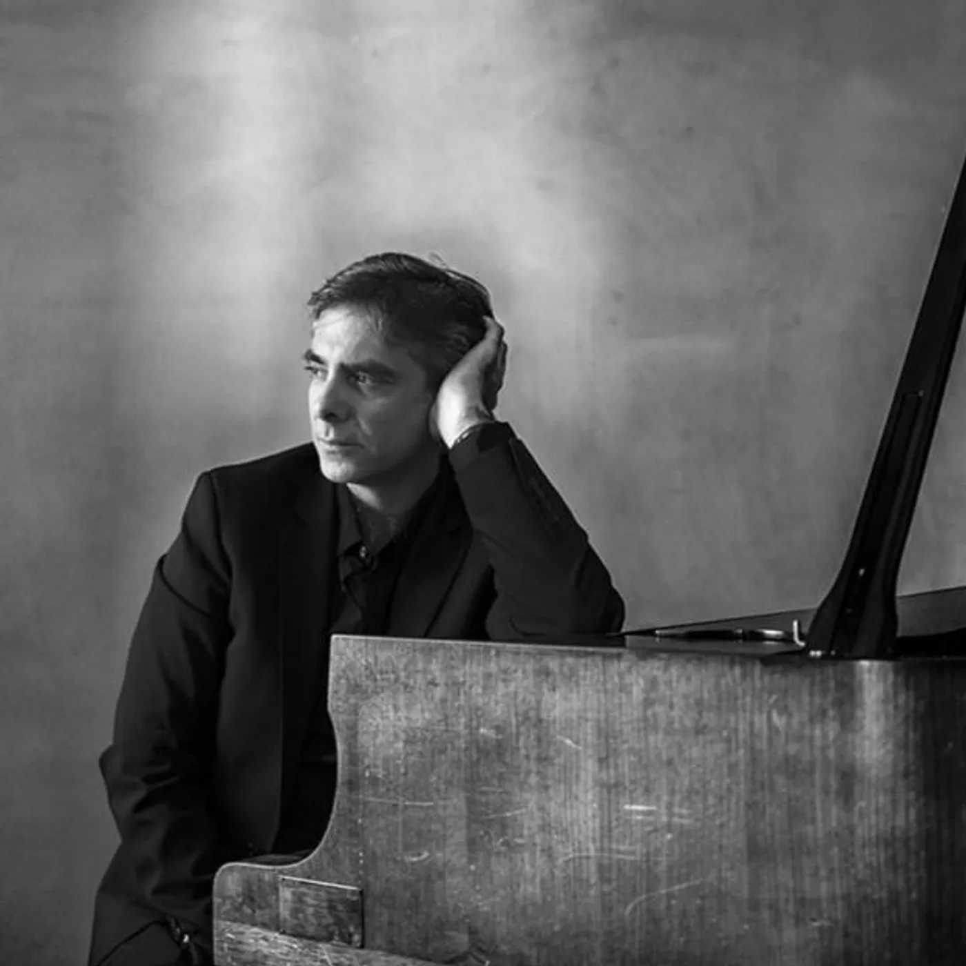 Bruno Belthoise Brand Page