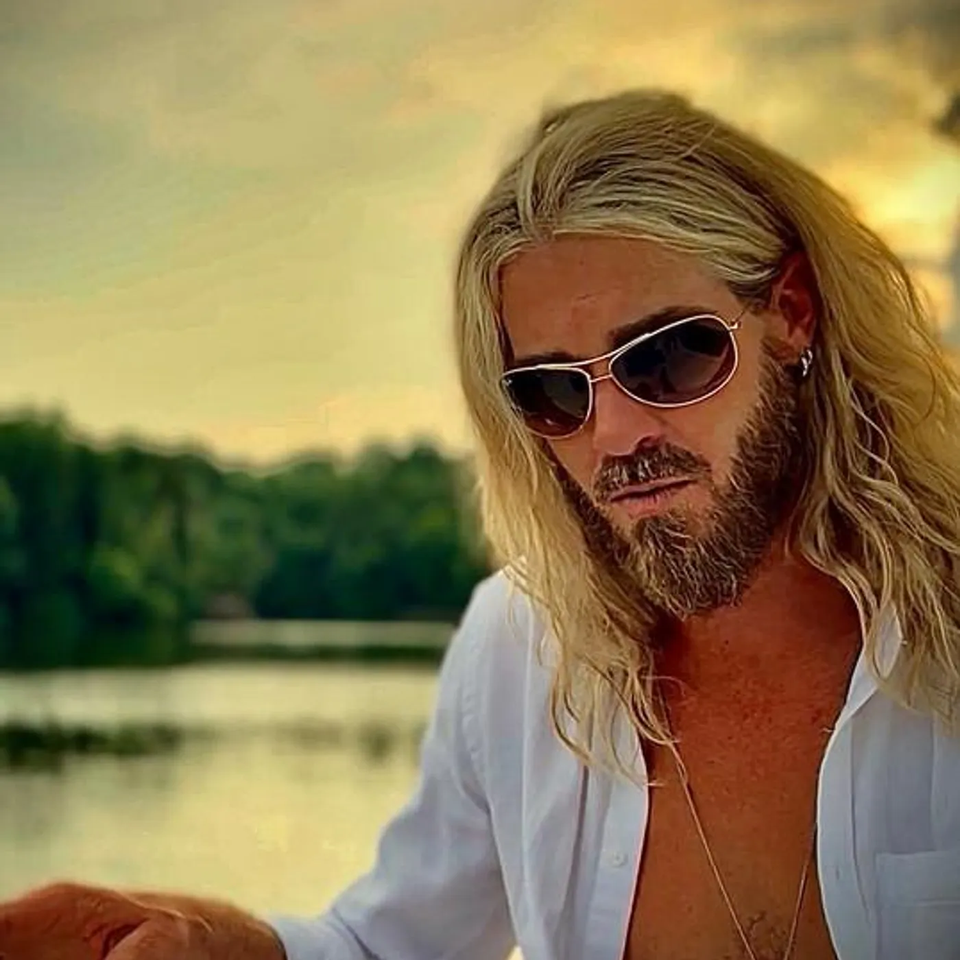 Bucky Covington Brand Page