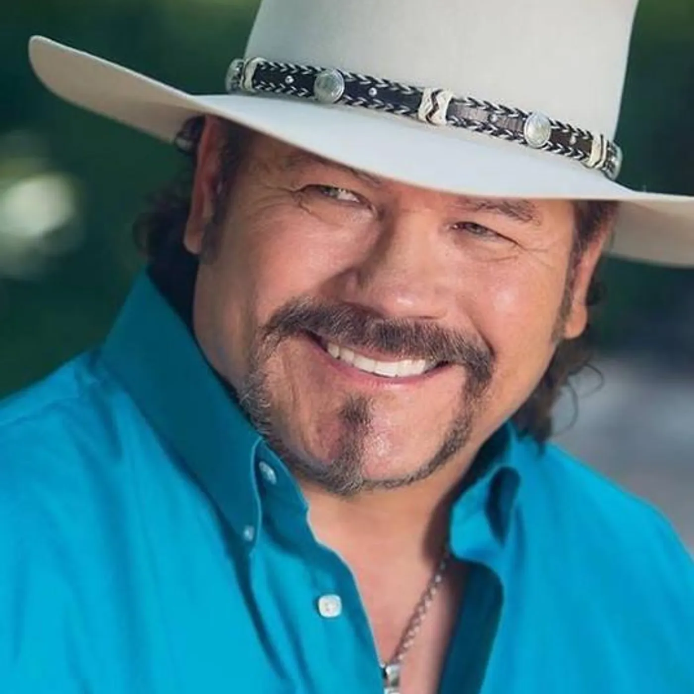 Buddy Jewell Brand Page