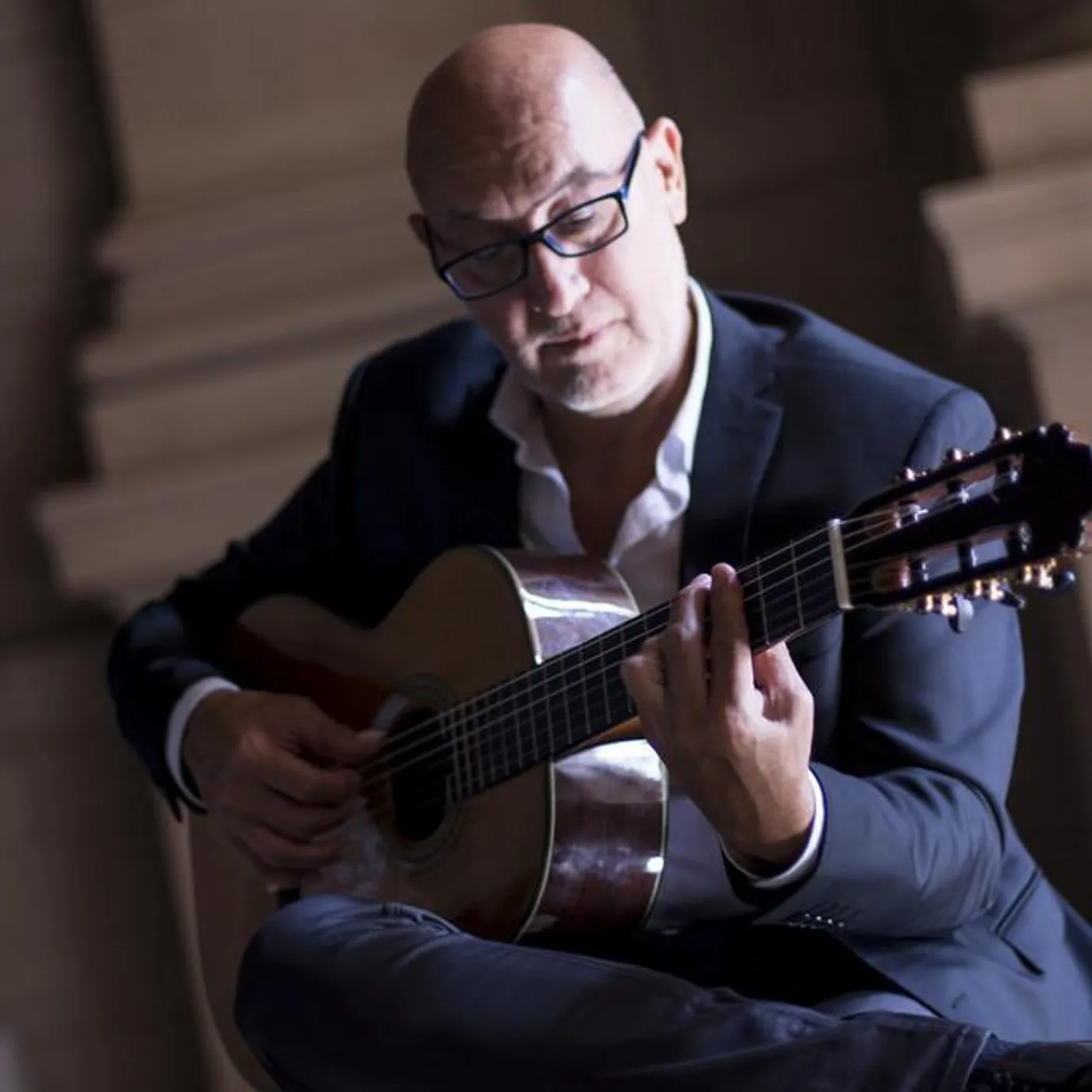 César Angeleri Brand Page