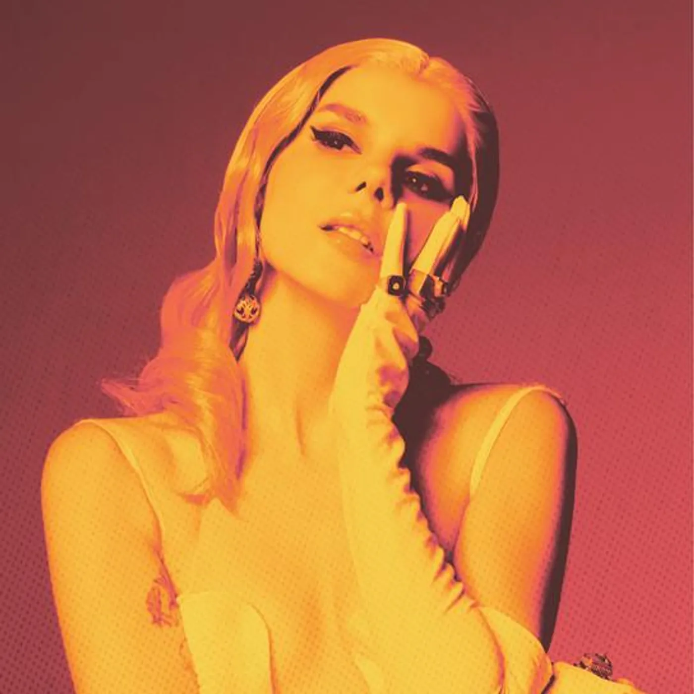 Gaye Su Akyol Brand Page