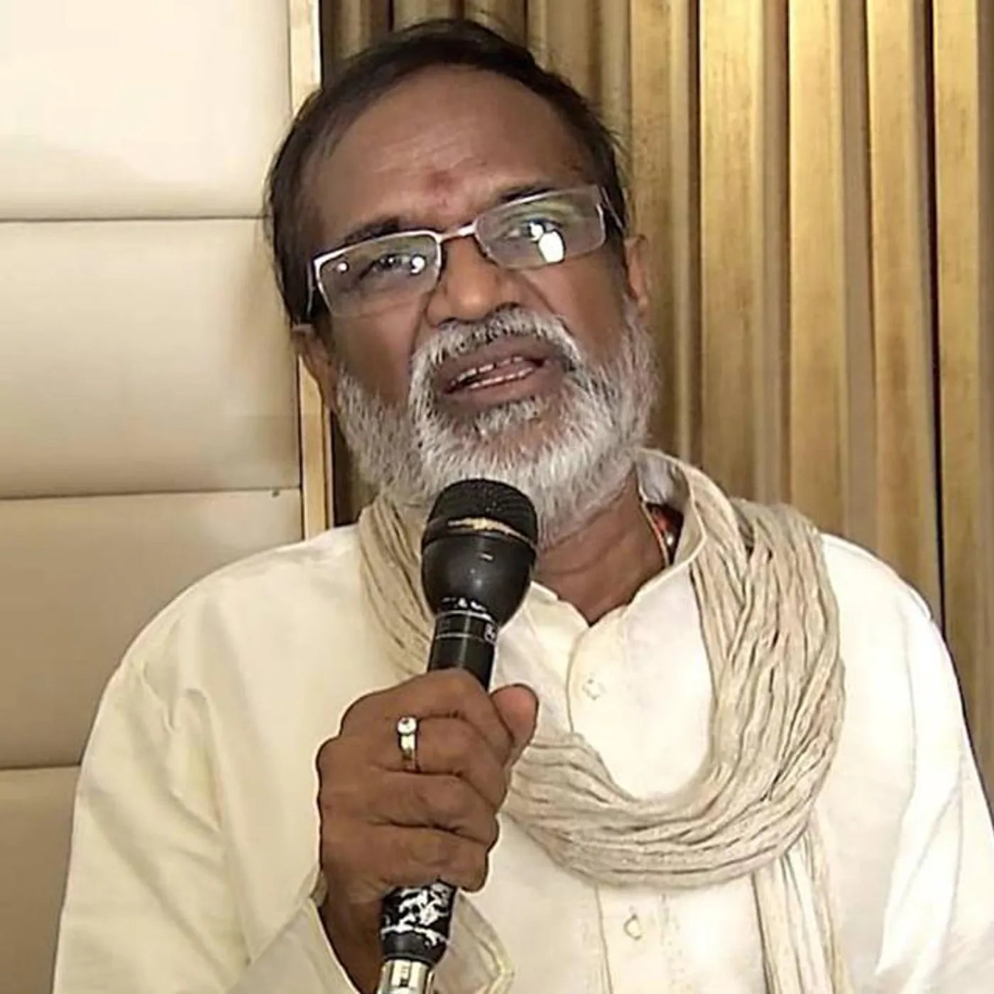 Gangai Amaran Brand Page