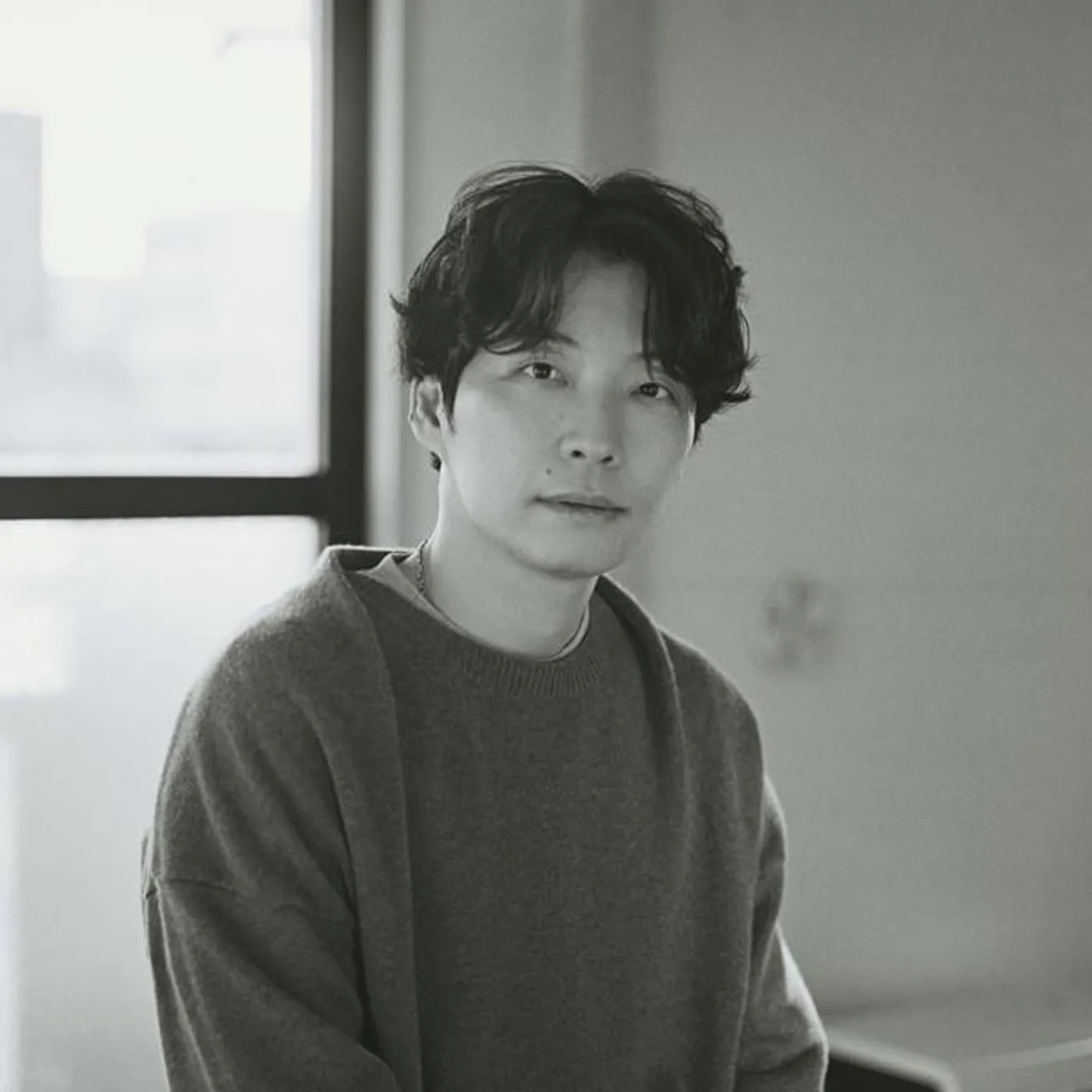 Gen Hoshino Brand Page