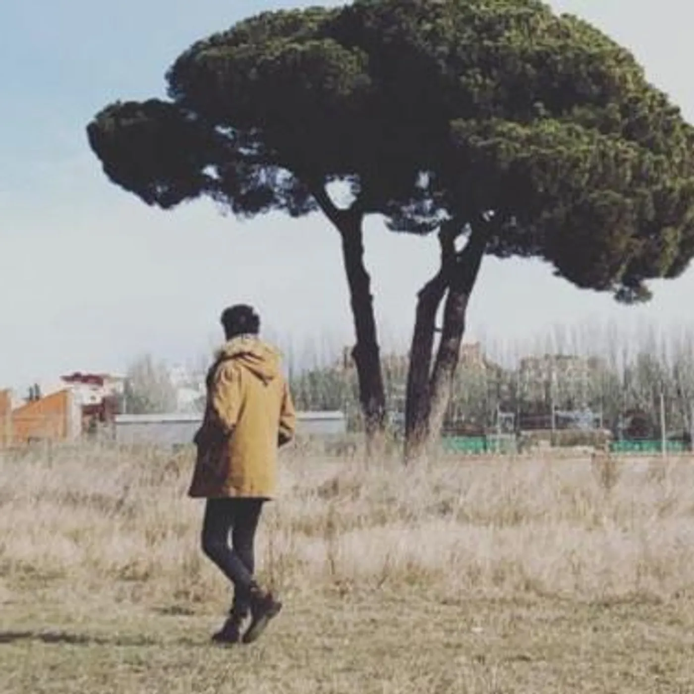 Gente Joven Brand Page