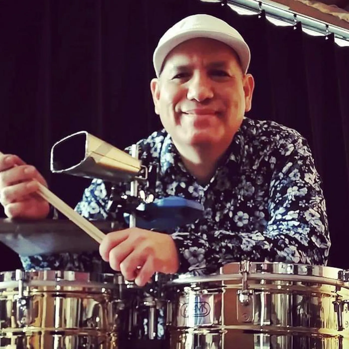 Gerardo Rosales Brand Page