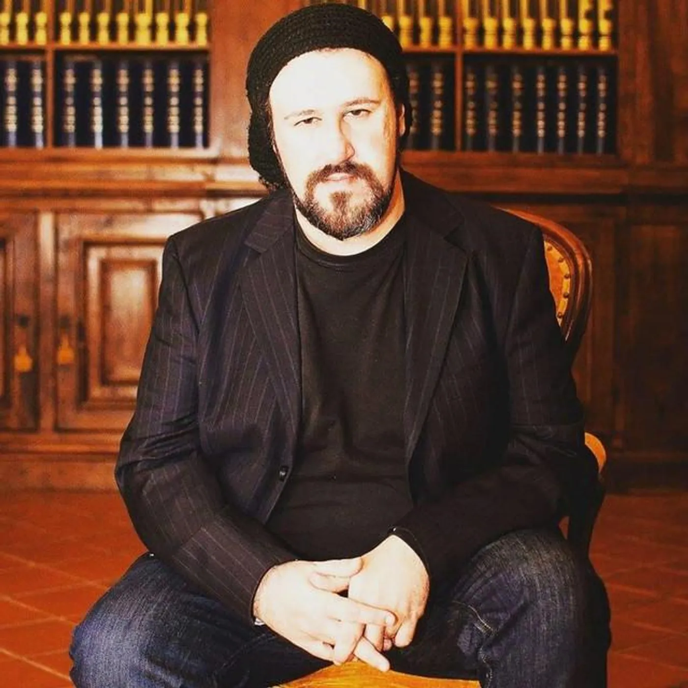 Giulio Capone Brand Page