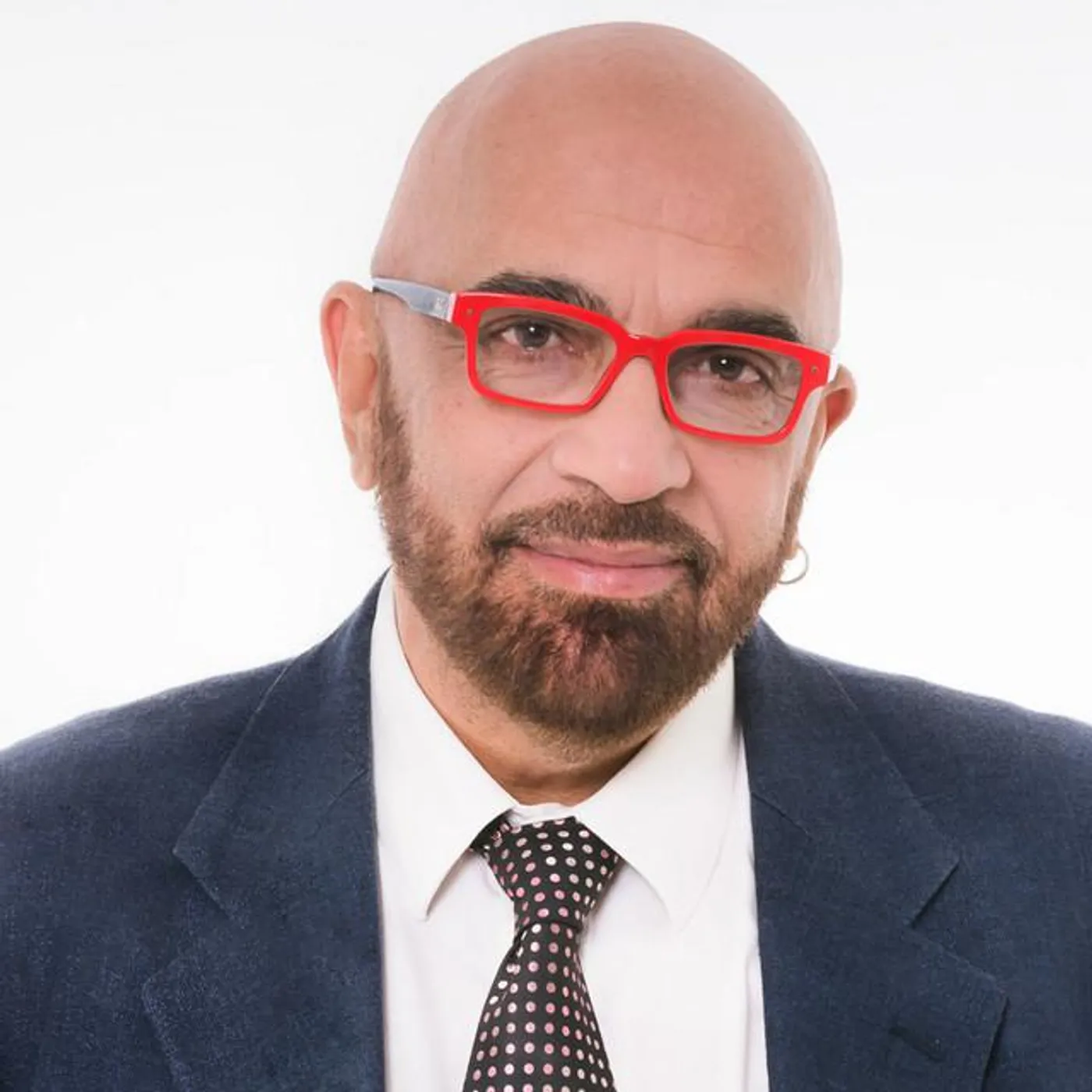 Giannis Zouganelis Brand Page