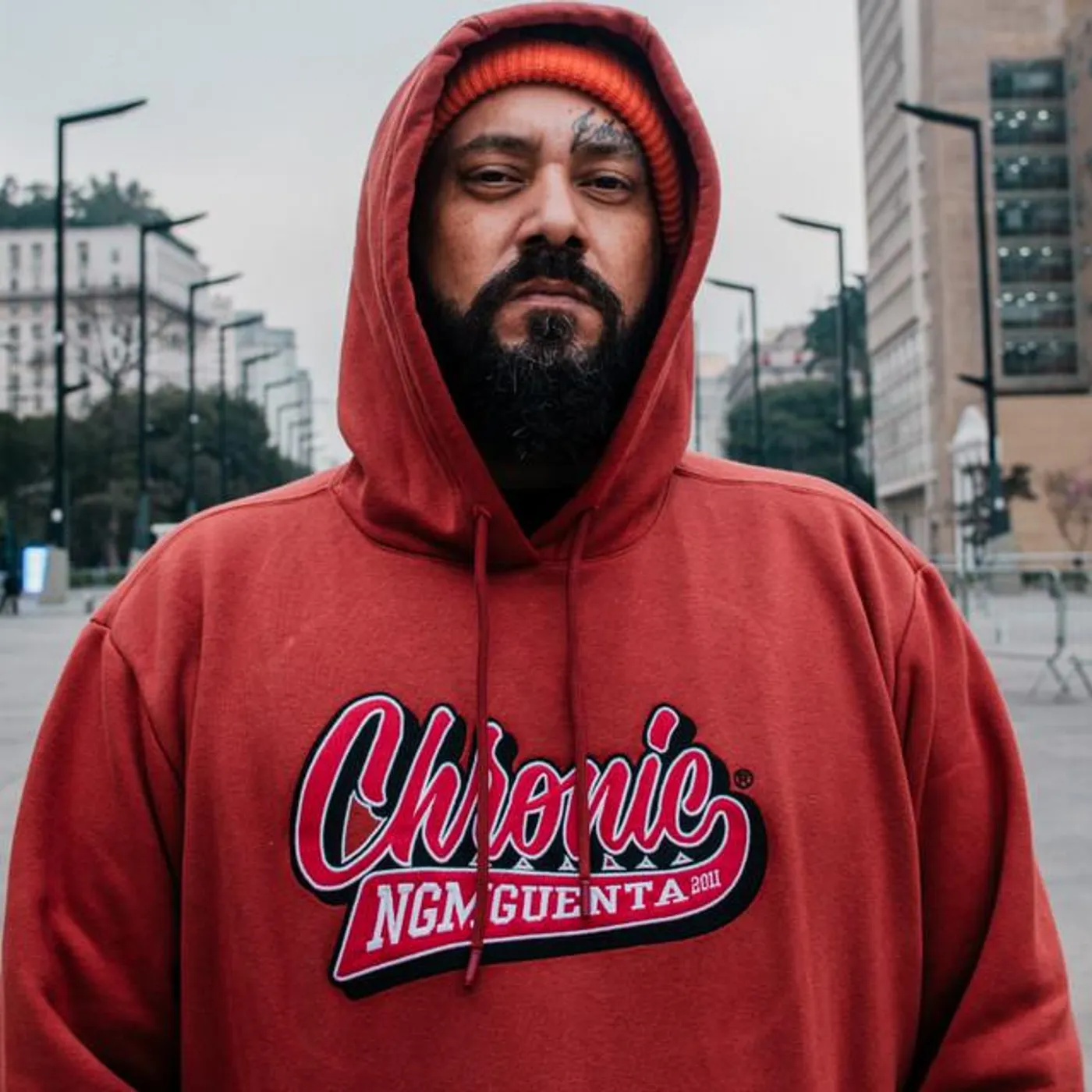 Gigante No Mic Brand Page