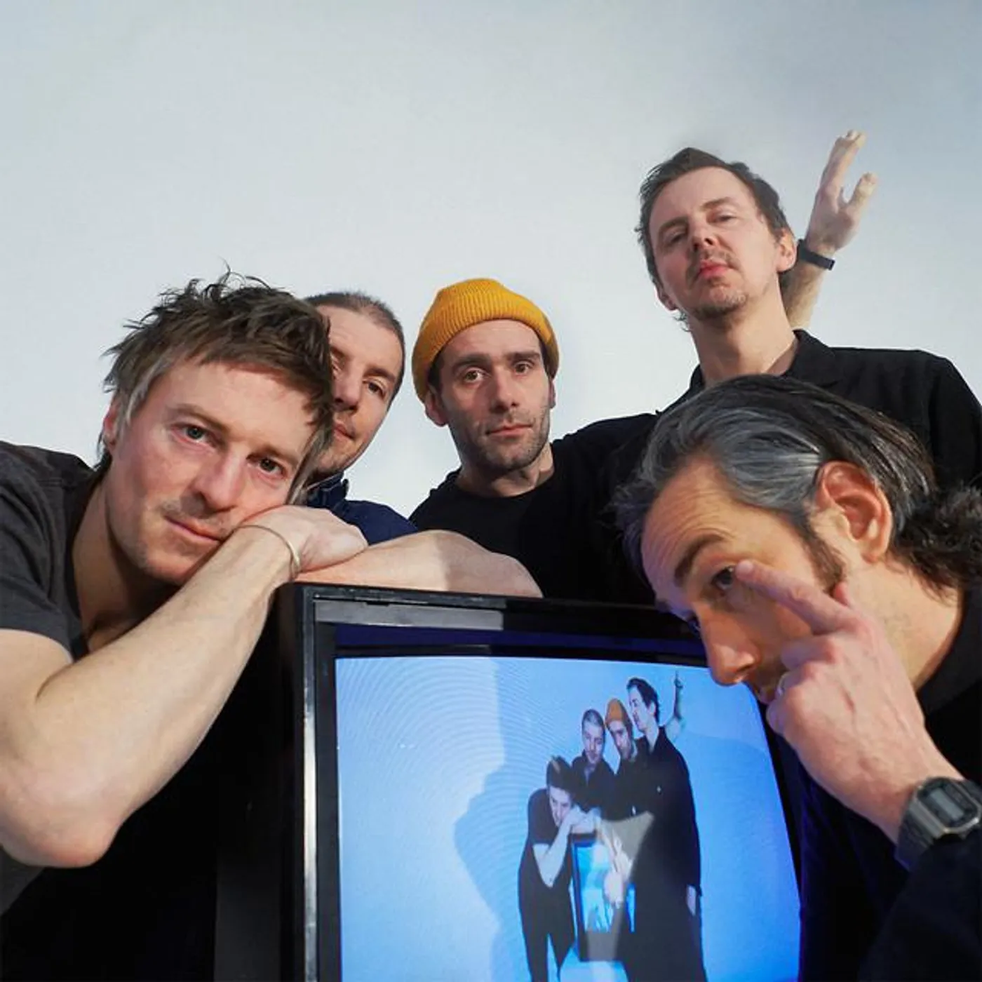 Girls In Hawaii Brand Page