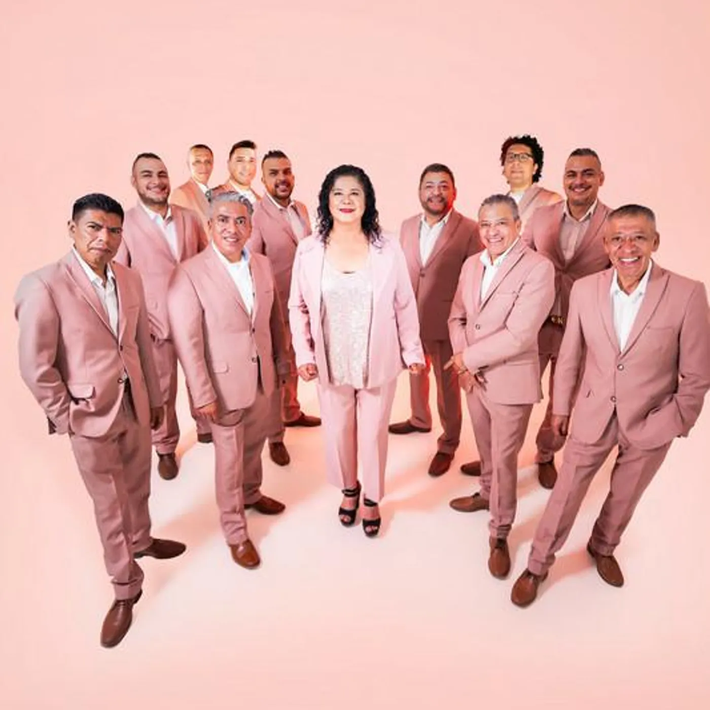 Grupo Controversia Brand Page