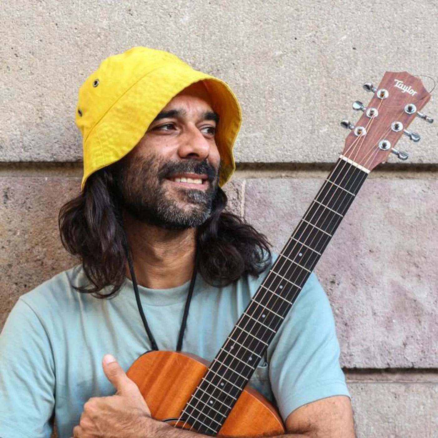 Gustavo Casas y Los Que Buscan Brand Page