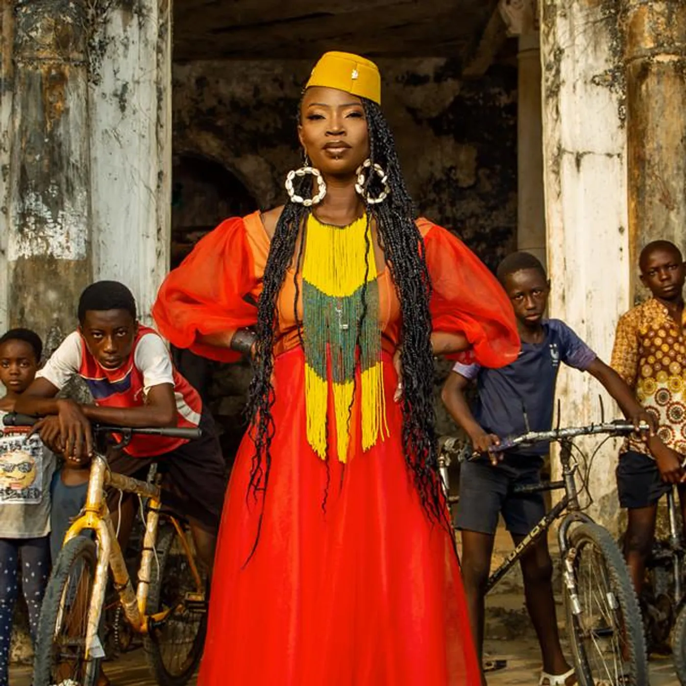 Dobet Gnahoré Brand Page