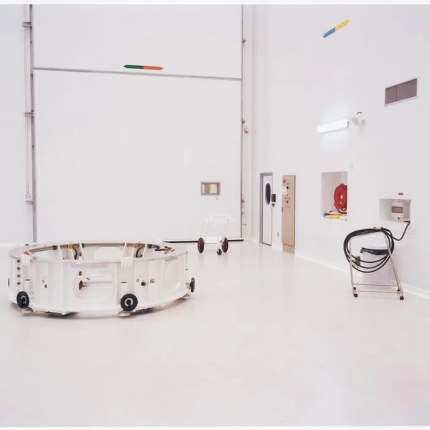 dom mino' Brand Page