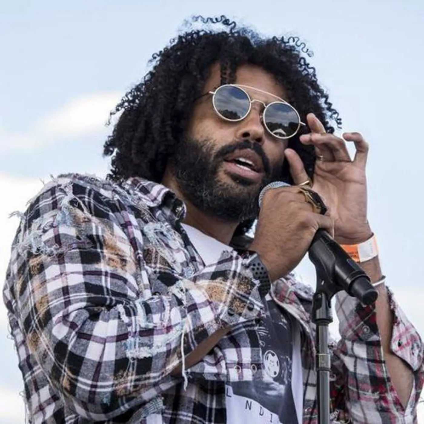 Daveed Diggs Brand Page