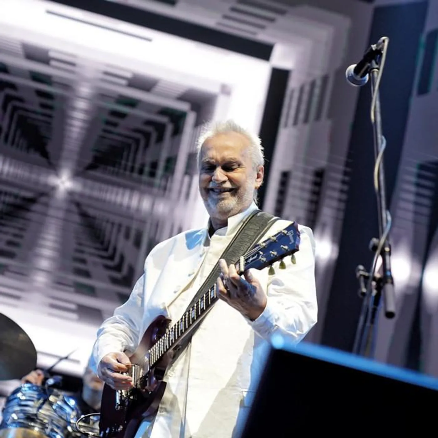 David Lebón Brand Page