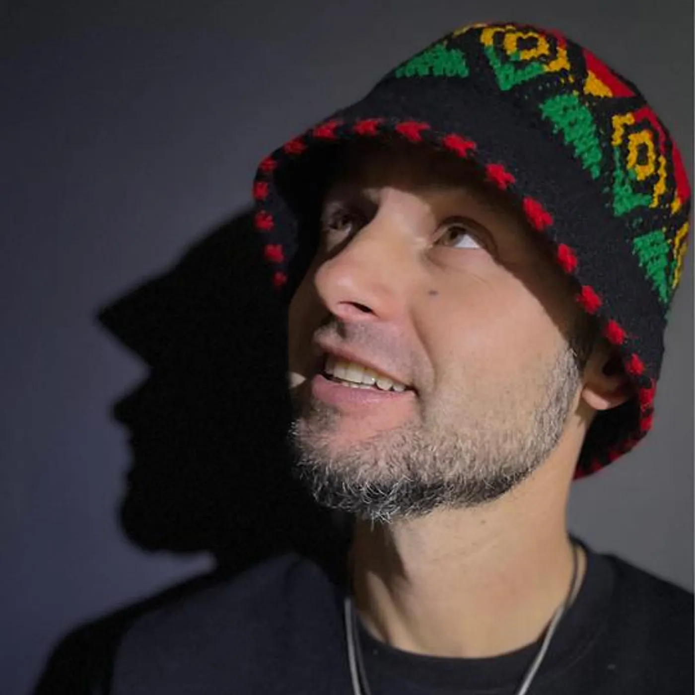 Damian SyjonFam Brand Page