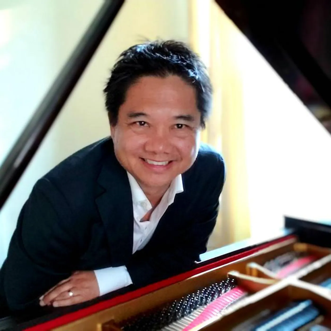 Daniel Lau Brand Page