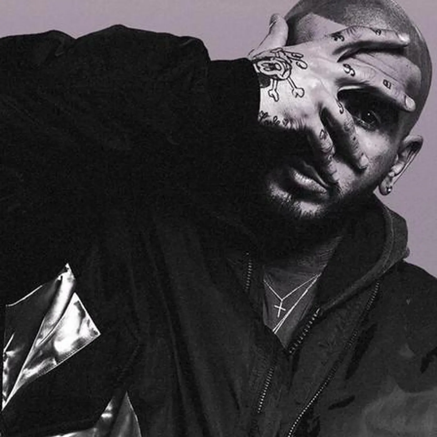 Danny Fernandes Brand Page