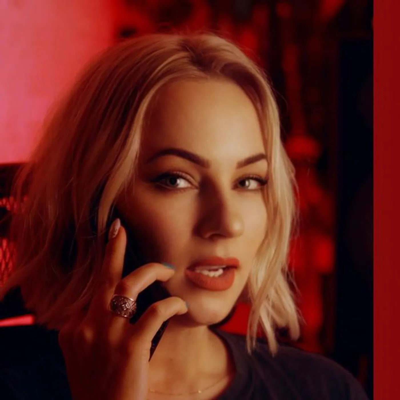 Darya Sergiyenko Brand Page