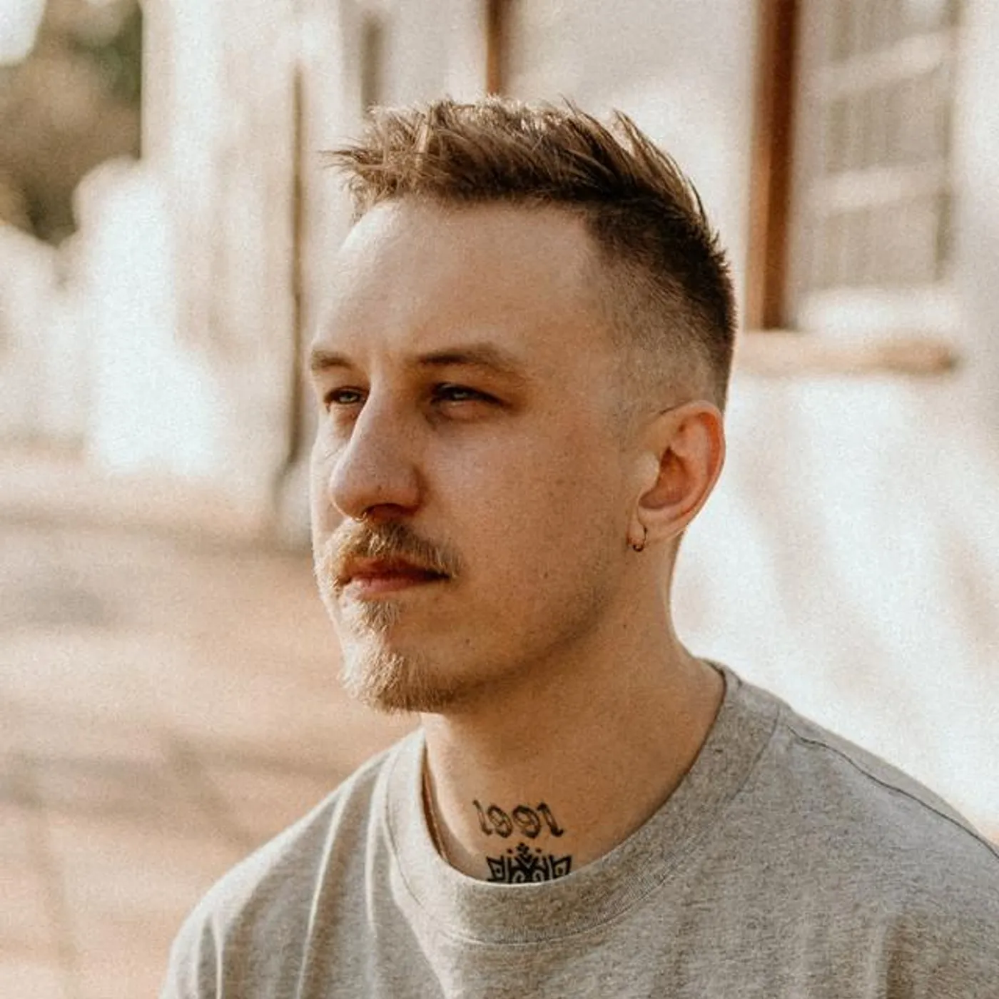 Das Kapital Brand Page