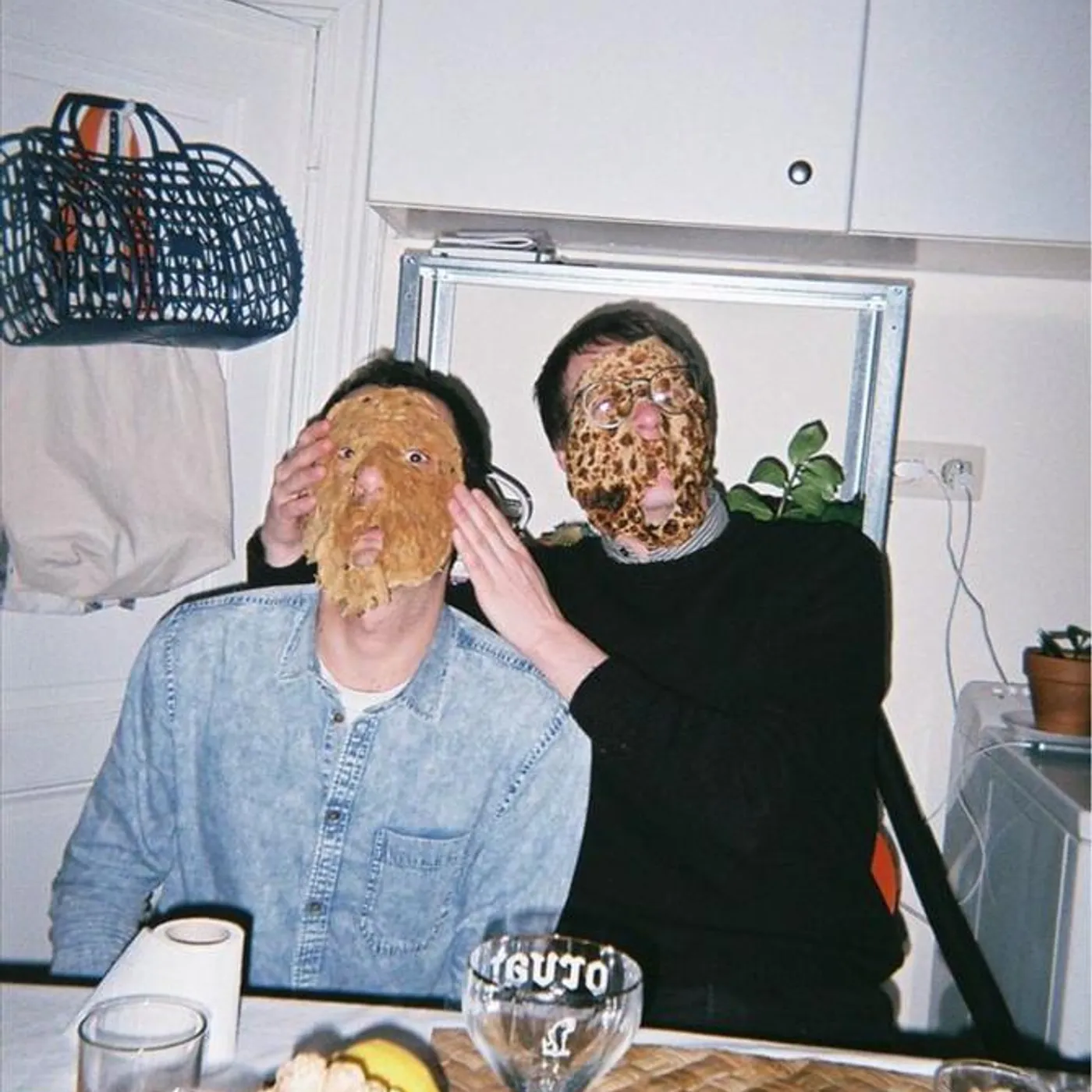 De-Bons-en-Pierre Brand Page