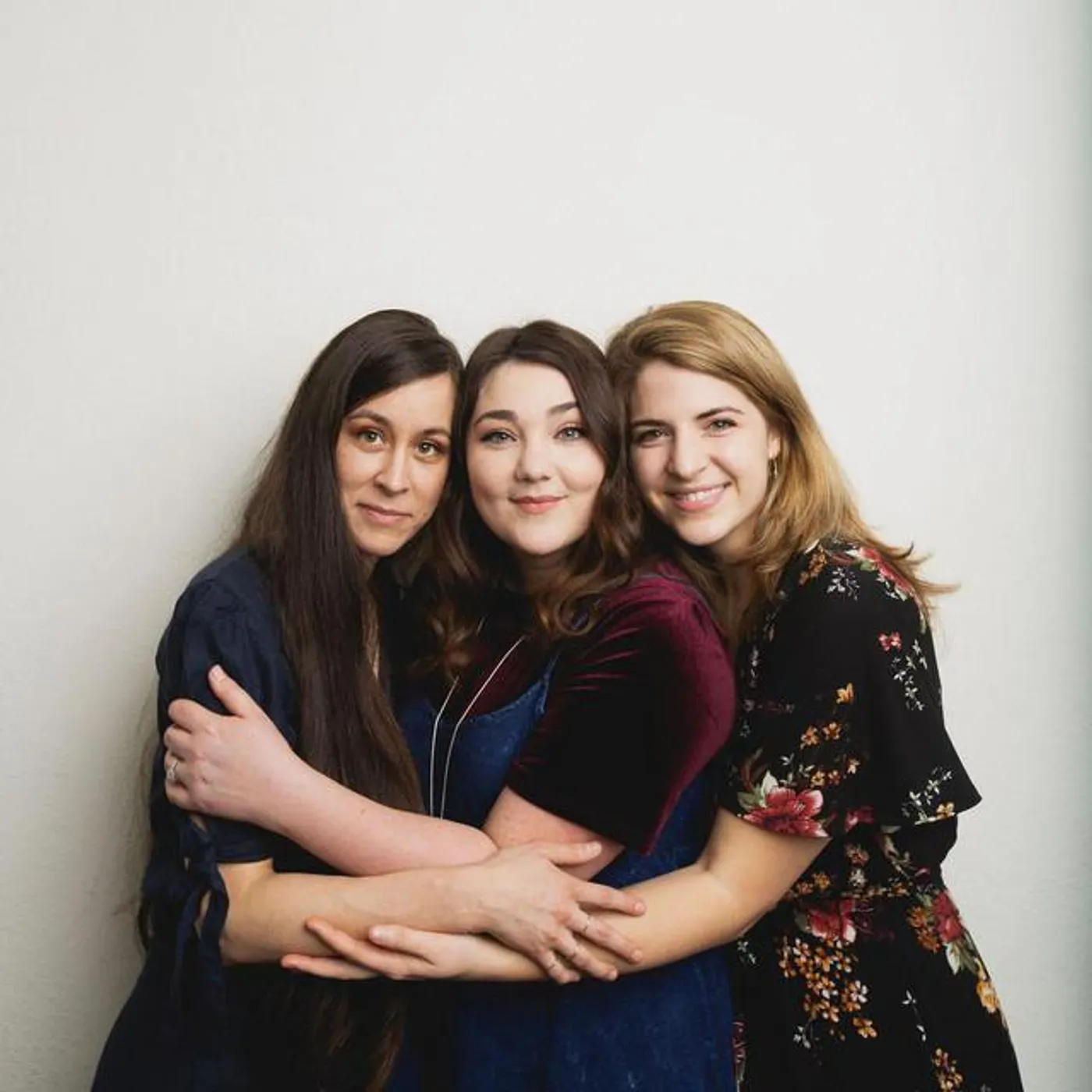 Dear Darling Brand Page