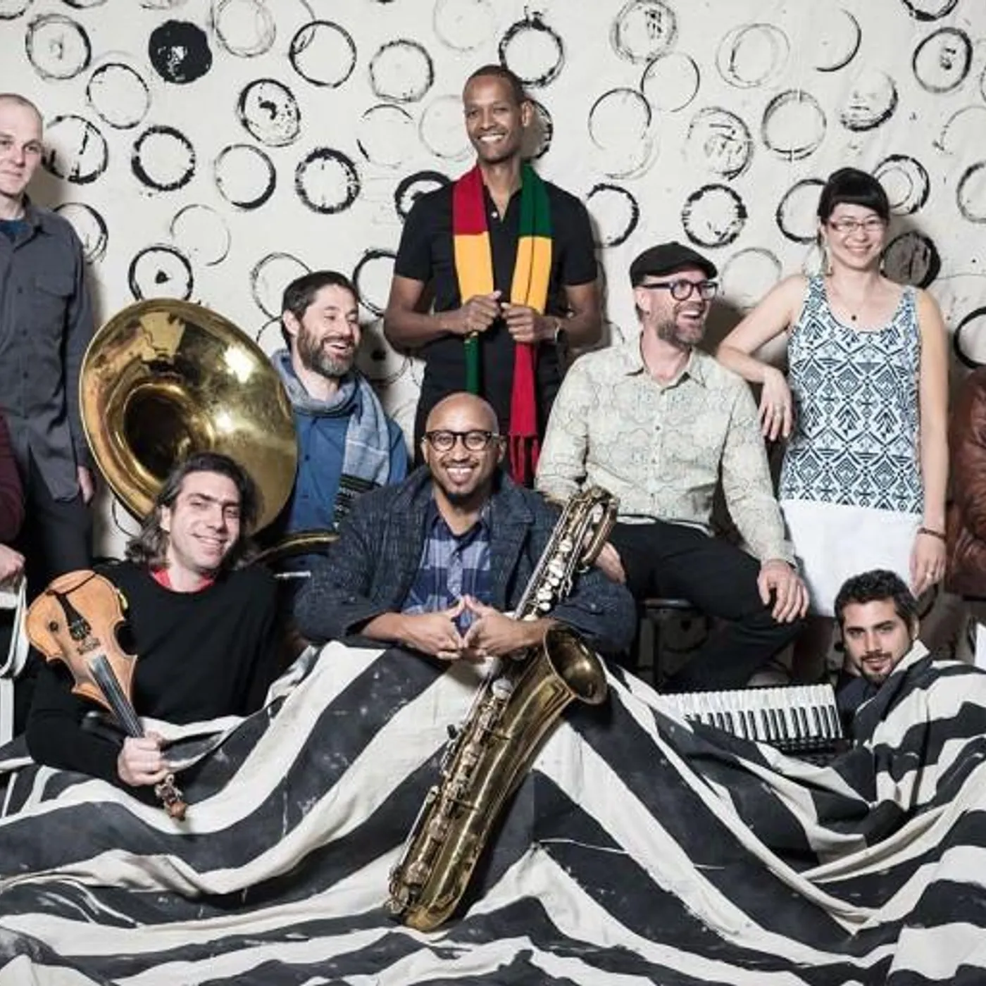 Debo Band Brand Page