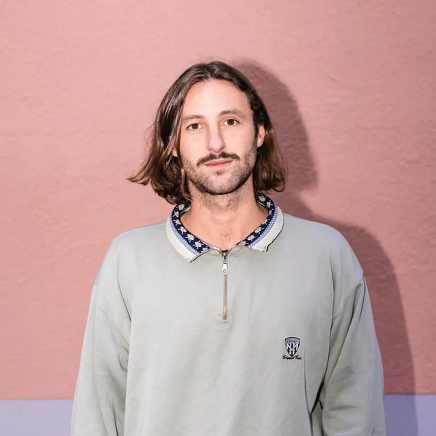 Deep Ändi Brand Page