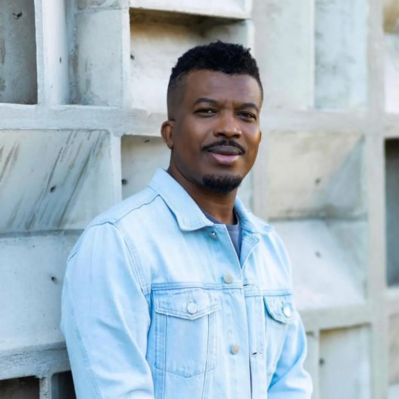 Delino Marçal Brand Page