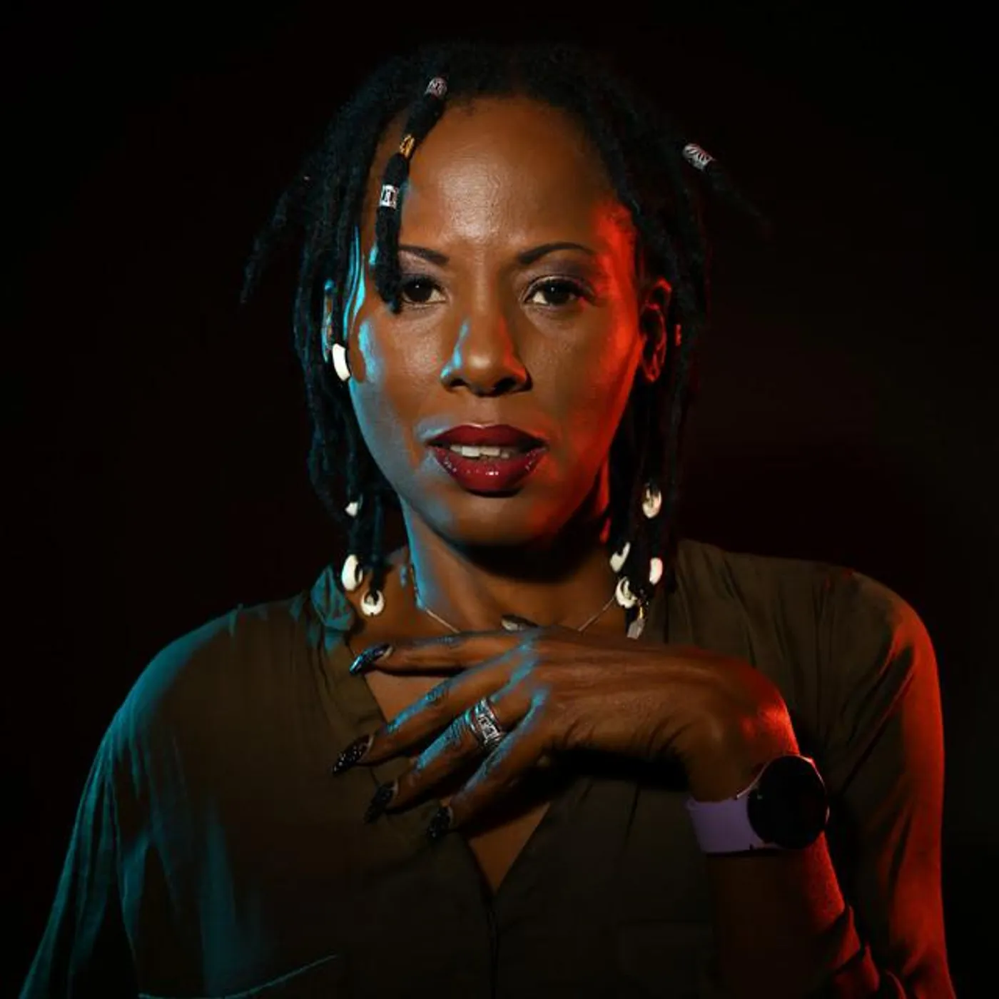 Deni Hines Brand Page