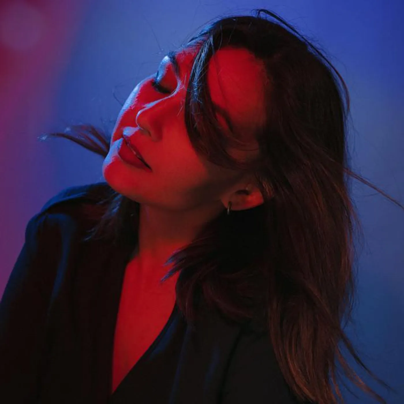 Denisse Malebrán Brand Page