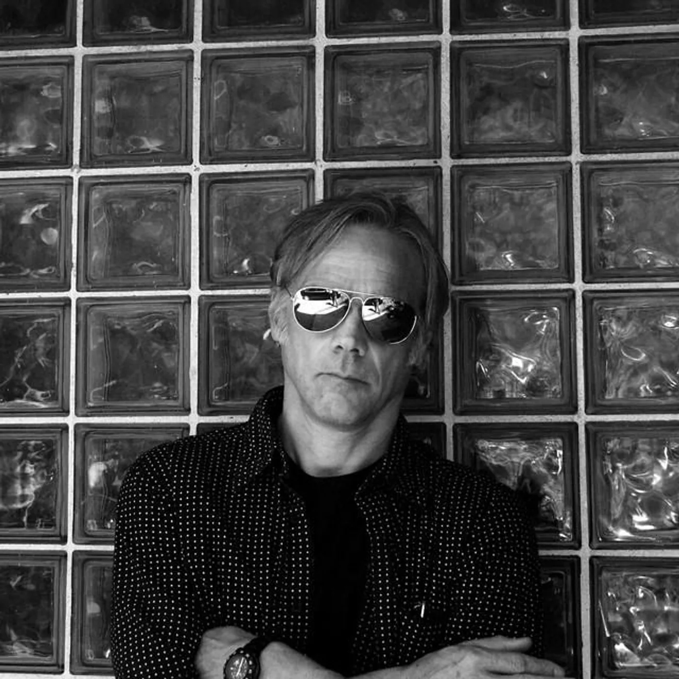 Deniz Tek Brand Page