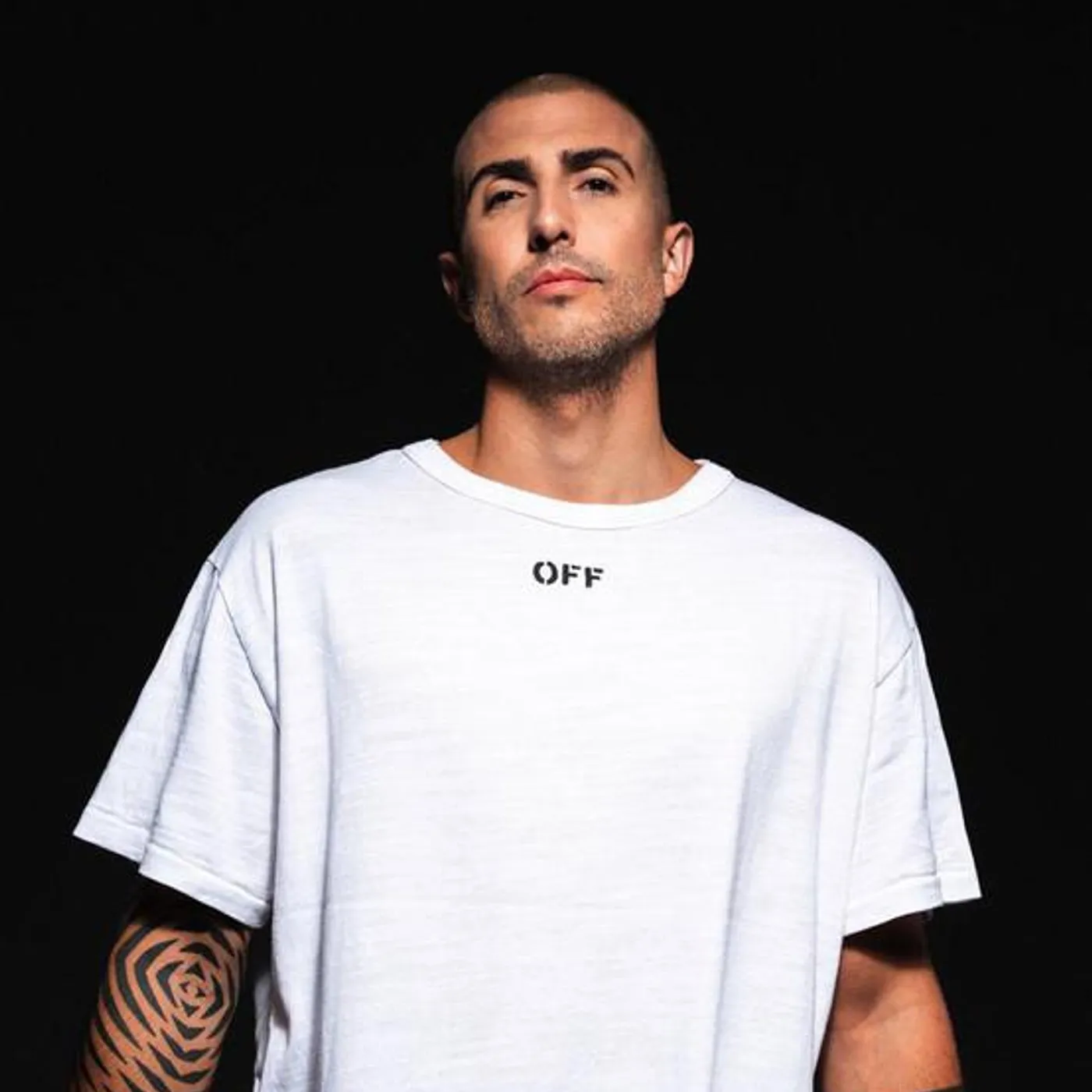 Dennis Cruz Brand Page