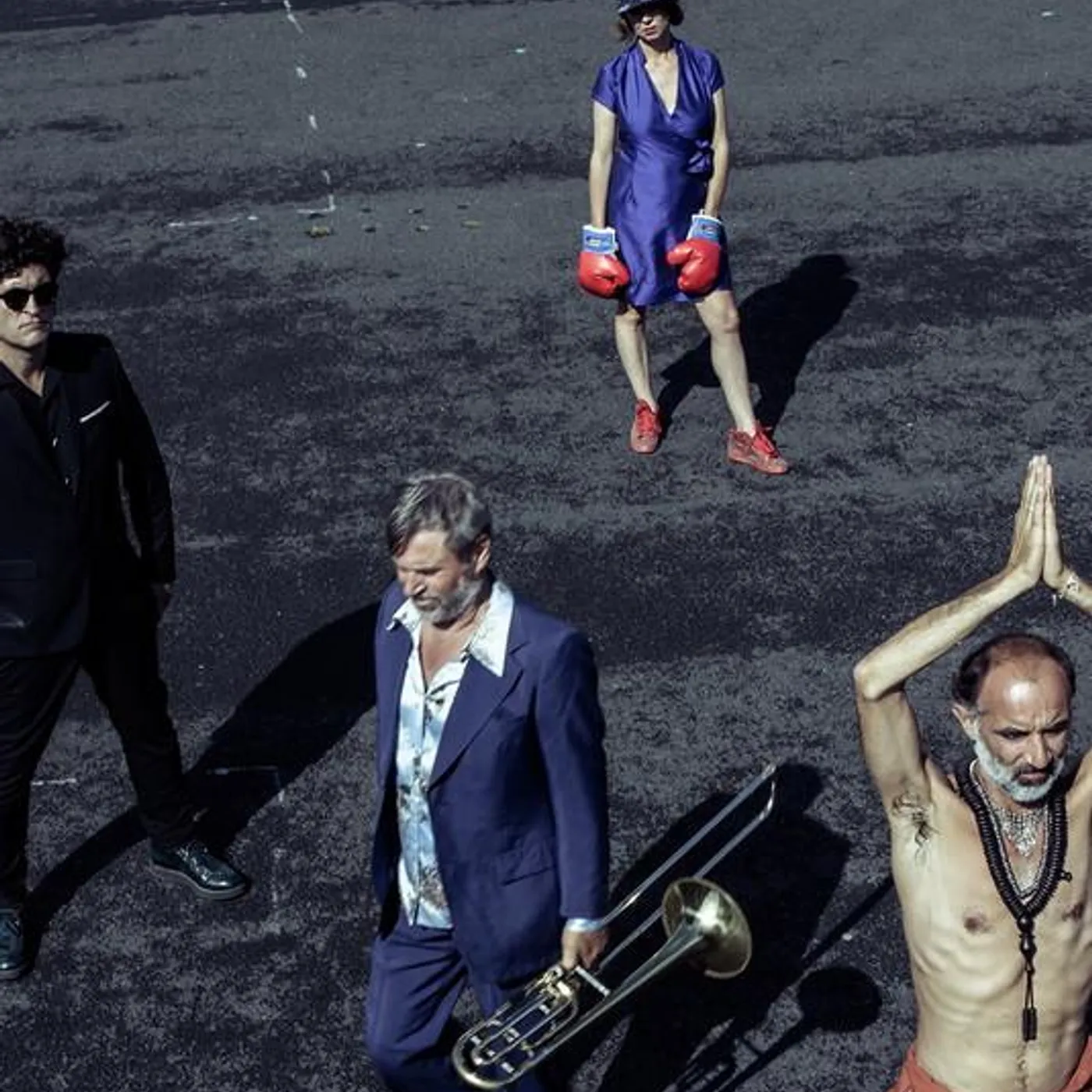 Des Lions Pour Des Lions Brand Page