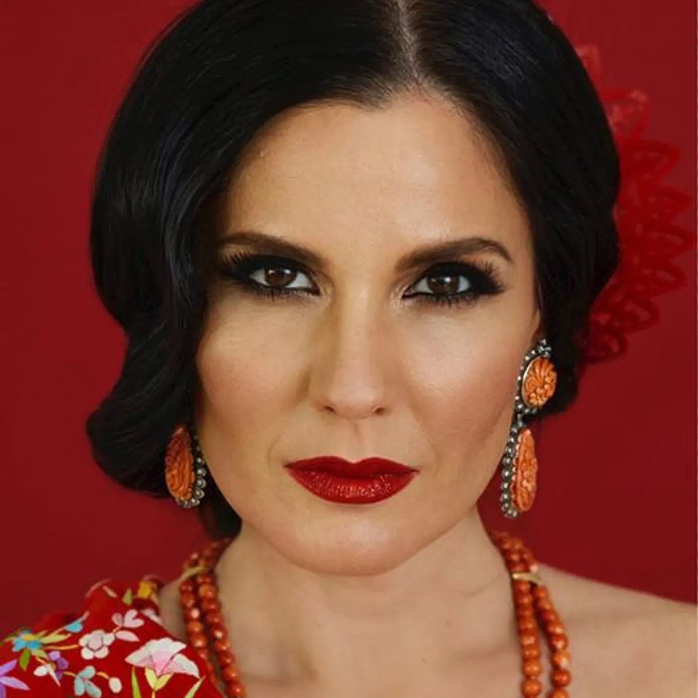 Diana Navarro Brand Page