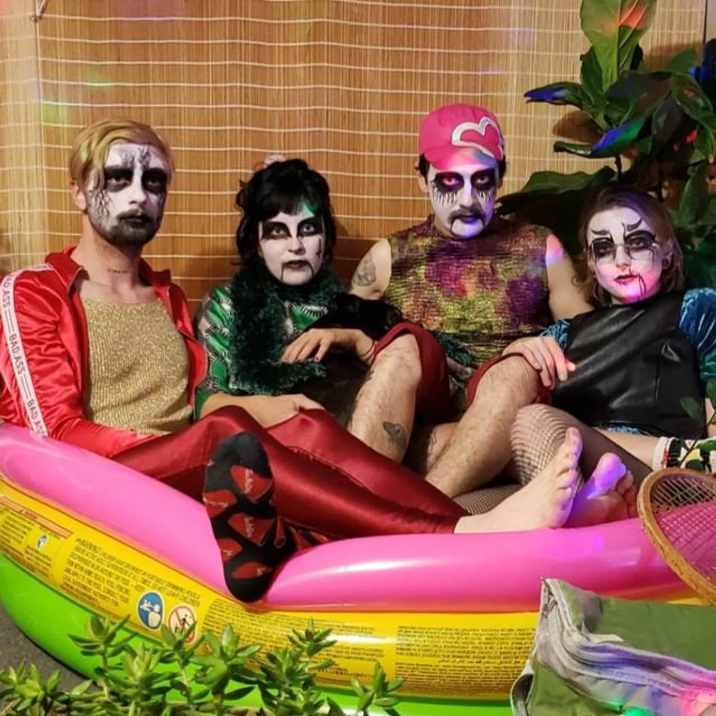 Dianacrawls Brand Page