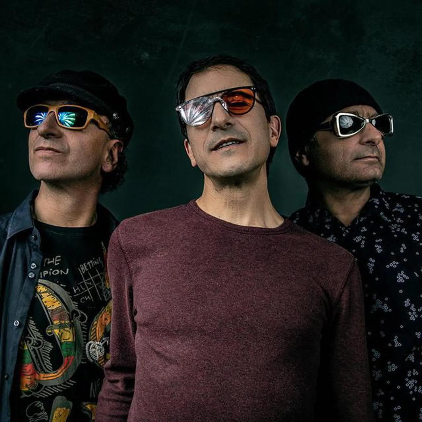 Distrito Especial Brand Page