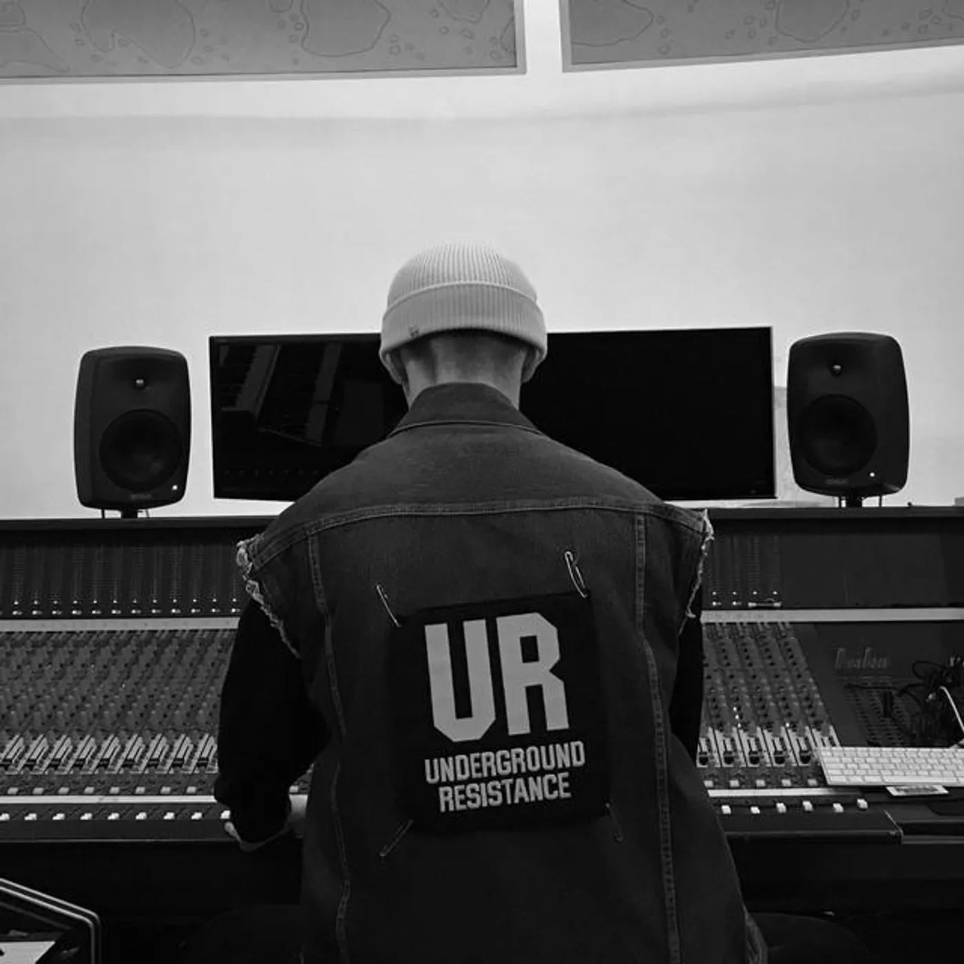 Dj Polarsoul Brand Page