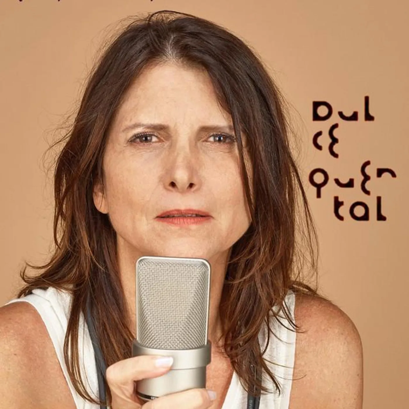 Dulce Quental Brand Page