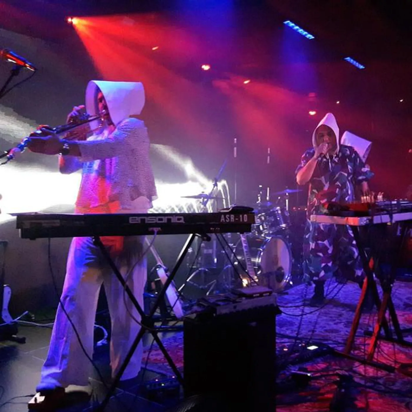 Dve Cupeta Brand Page