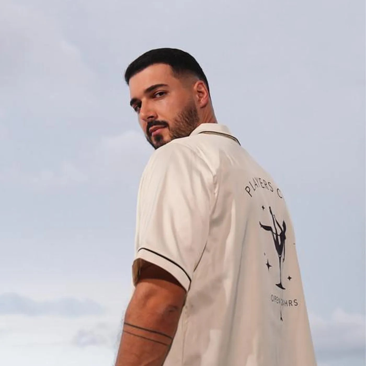 Enis Bytyqi Brand Page