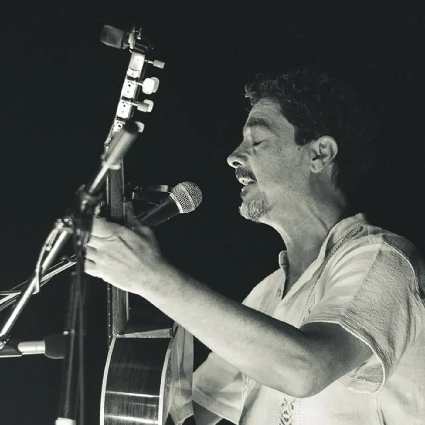 Edgardo Cardozo Brand Page