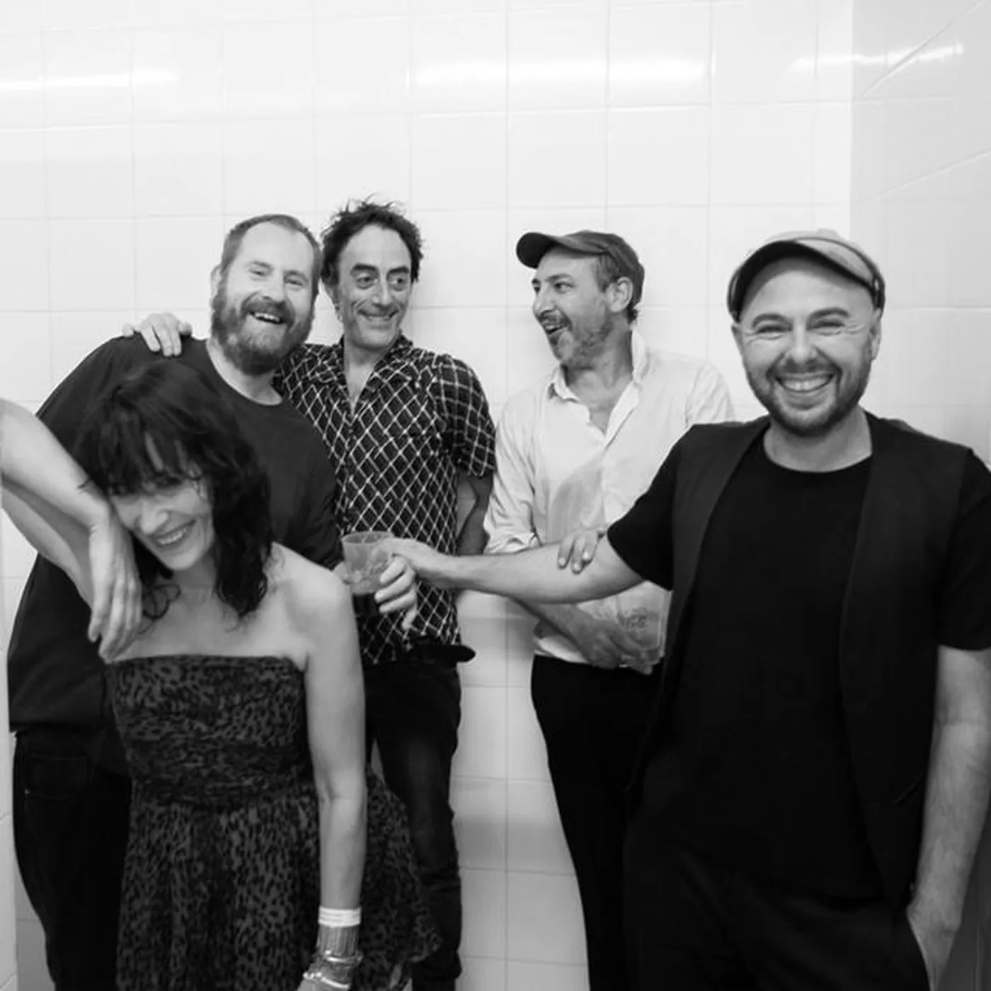 El Columpio Asesino Brand Page