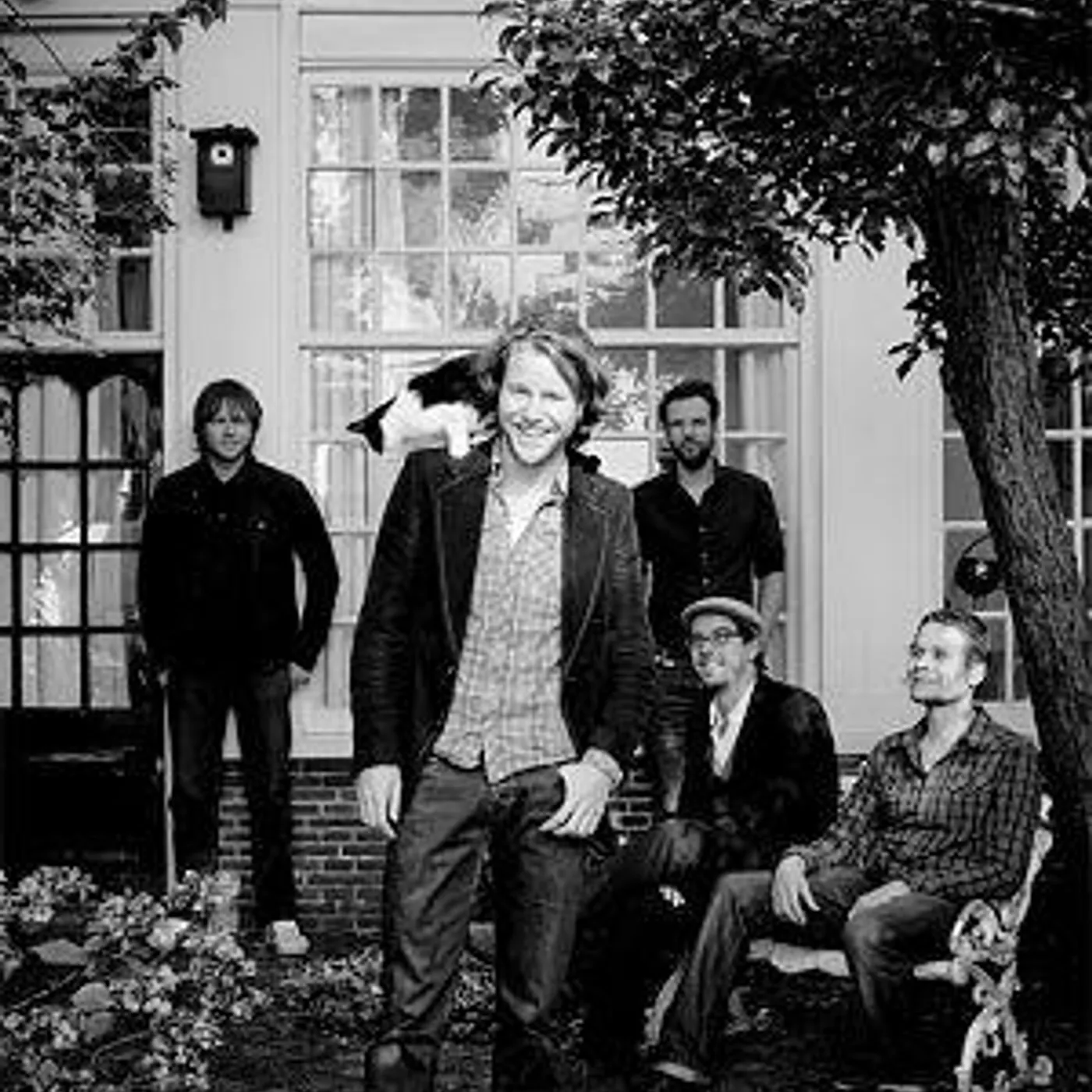 El Pino and the Volunteers Brand Page