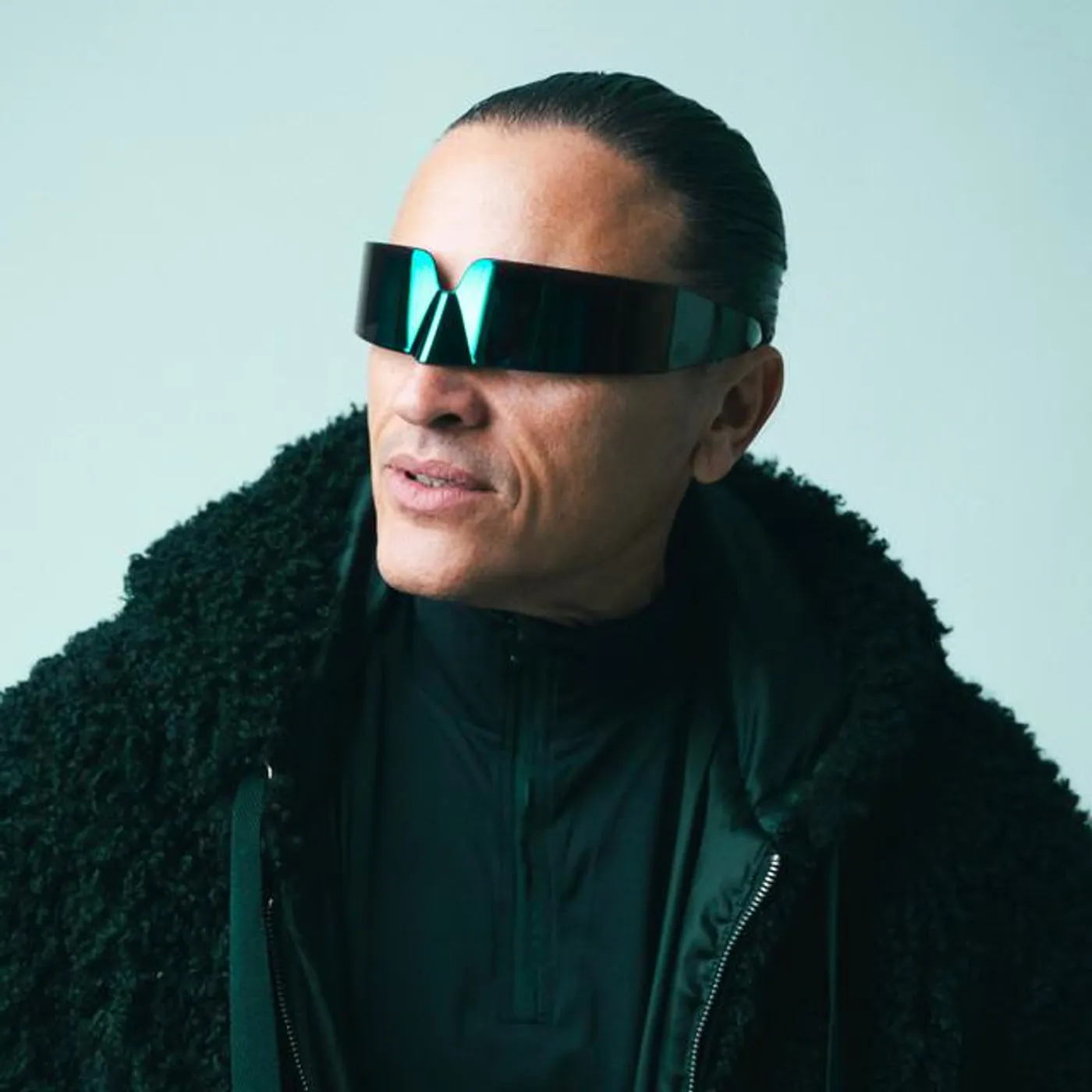 Elvis Crespo Brand Page