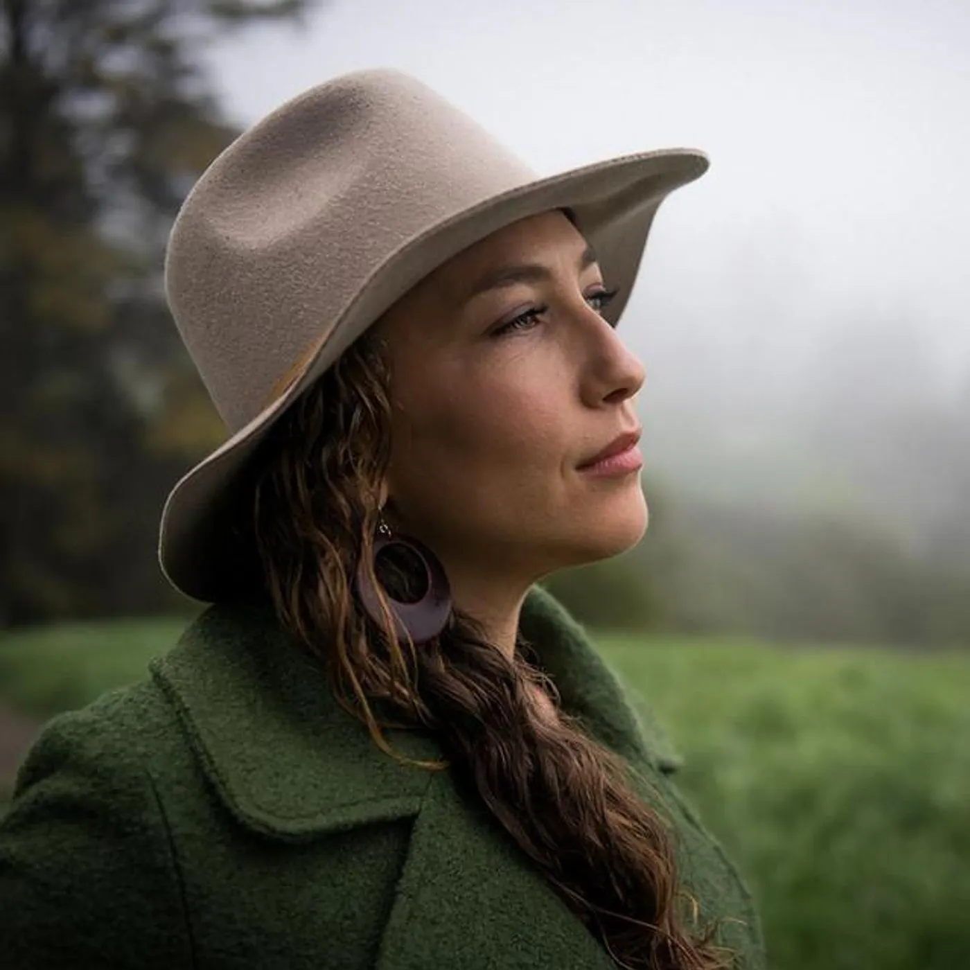 Elana Jagoda Brand Page