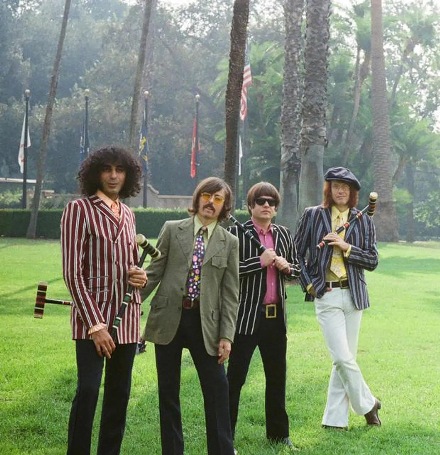 Electric Looking Glass